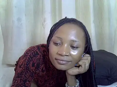 Snapshot of SpicyPetite chatting on 1, 2, 2025 SpicyPetite online show from 1, 2, 2025