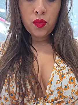 GatitaXD27 online show from 22, 11, 2025