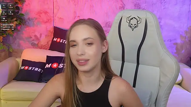 Linda054 online show from 11, 12, 2024