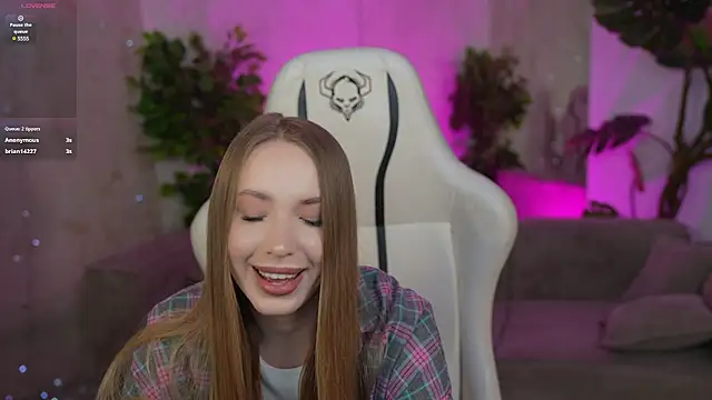 Linda054 online show from 22, 2, 2025