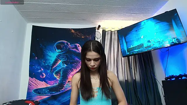 HotCouple 697 online show from 29, 12, 2024