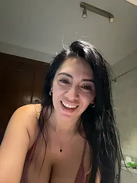 Snapshot of tamara_jay chatting on 10, 12, 2024 tamara jay online show from 10, 12, 2024