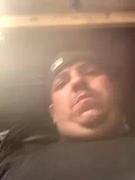 valleyoneofakind online show from 12, 10, 2025