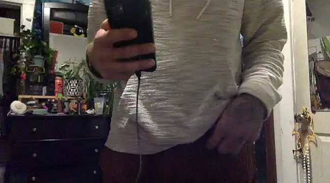 Snapshot of Robriguezxxx chatting on 4, 12, 2024 Robriguezxxx online show from 4, 12, 2024