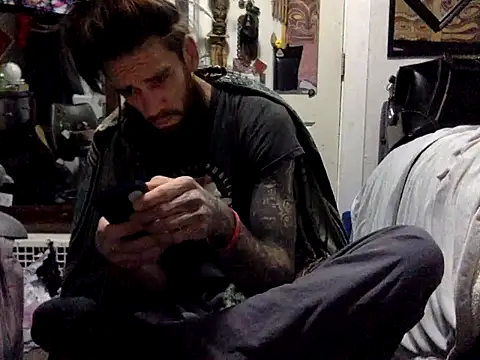 Snapshot of Robriguezxxx chatting on 11, 1, 2025 Robriguezxxx online show from 11, 1, 2025