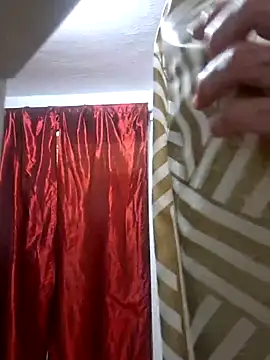 Snapshot of Robriguezxxx chatting on 12, 3, 2025 Robriguezxxx online show from 12, 3, 2025