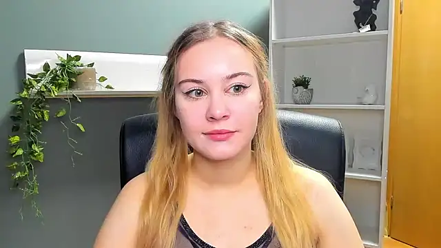 kitty valeria online show from 19, 1, 2025