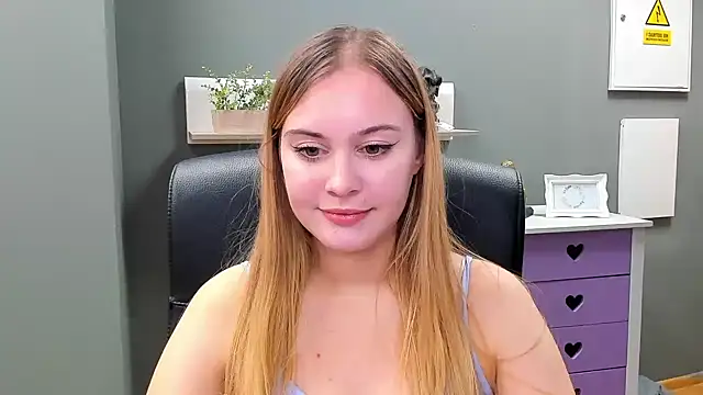 kitty valeria online show from 2, 2, 2025