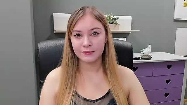 kitty valeria online show from 9, 2, 2025