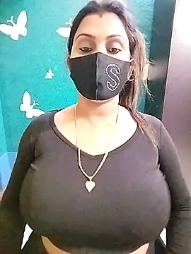 Snapshot of Riya_Sexy_Baby chatting on 5, 3, 2025 Riya Sexy Baby online show from 5, 3, 2025