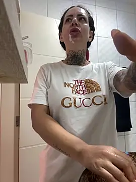 YasmimBrasil online show from 30, 10, 2025