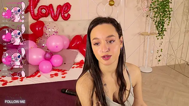 Lolly Neal online show from 19, 2, 2025