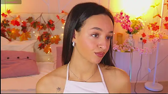 Lolly Neal online show from 13, 11, 2025