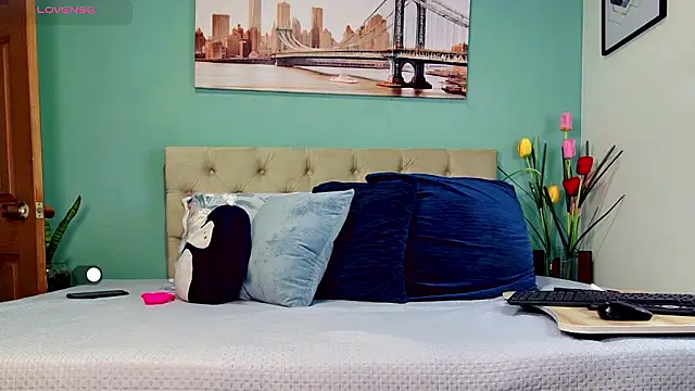 yanella fire online show from 13, 3, 2026