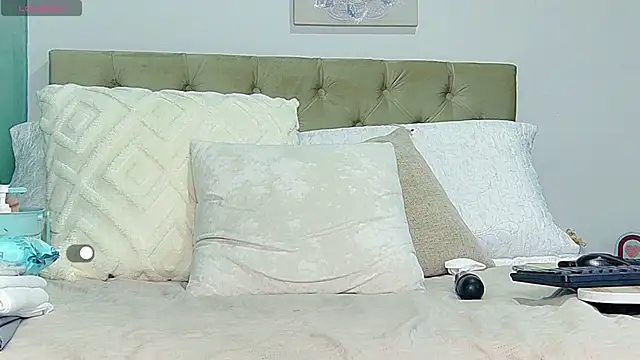 Snapshot of yanella_fire chatting on 15, 5, 2026 yanella fire online show from 15, 5, 2026