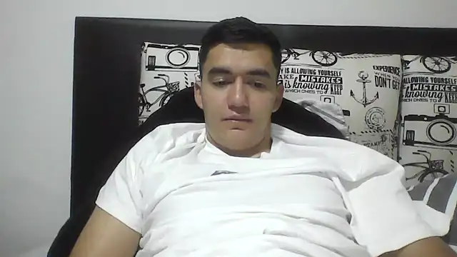 Snapshot of Estebitan_vm chatting on 5, 7, 2026 Estebitan vm online show from 5, 7, 2026