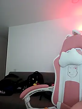 azumiichan online show from 10, 2, 2026