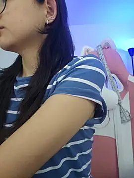 azumiichan online show from 28, 7, 2026