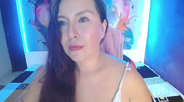 Snapshot of evelyn_mature19 chatting on 17, 3, 2025 evelyn mature19 online show from 17, 3, 2025