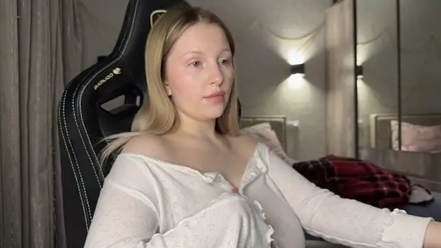 x ivy x online show from 4, 1, 2025