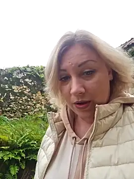 zarina3003 online show from 2, 2, 2026