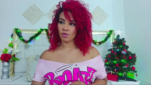 Snapshot of RubyRossel chatting on 11, 12, 2024 RubyRossel online show from 11, 12, 2024