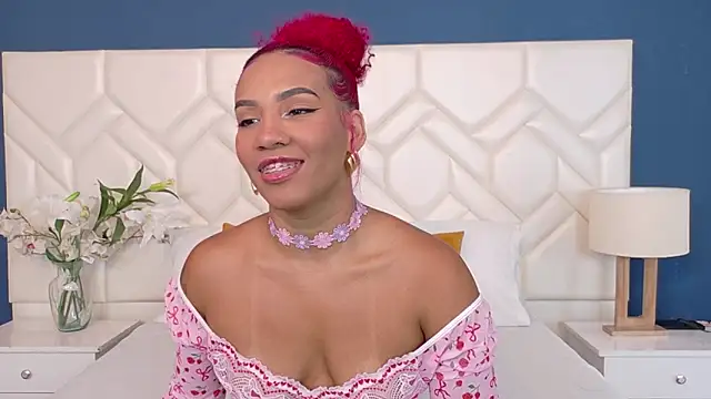 Snapshot of RubyRossel chatting on 2, 7, 2026 RubyRossel online show from 2, 7, 2026