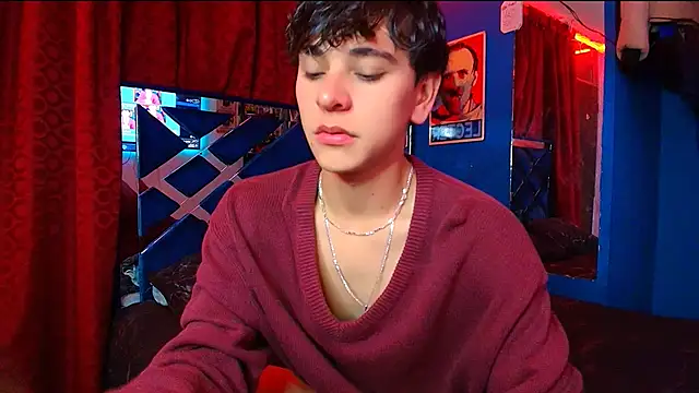 Luke Howland online show from 31, 10, 2025