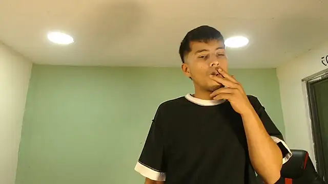 danielitopapuu online show from 16, 12, 2025