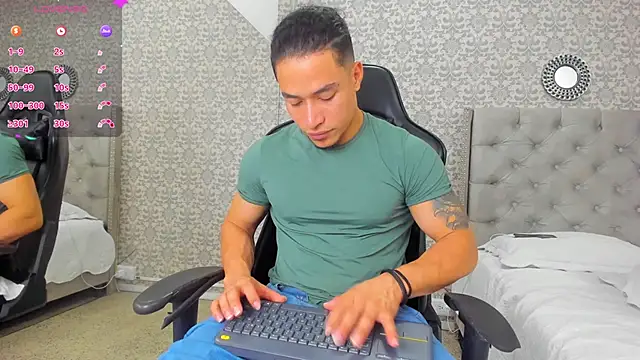 Bryson Collins  online show from 6, 2, 2025