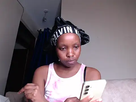 Snapshot of sexxygoldy chatting on 5, 4, 2026 sexxygoldy online show from 5, 4, 2026