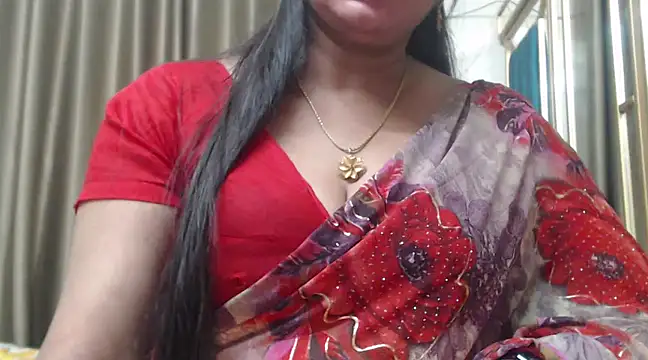 Snapshot of desi-maisa130 chatting on 10, 3, 2025 desi-maisa130 online show from 10, 3, 2025