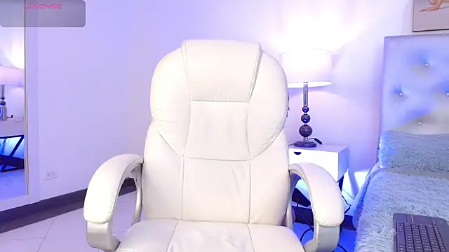 celine golden1 online show from 12, 1, 2025