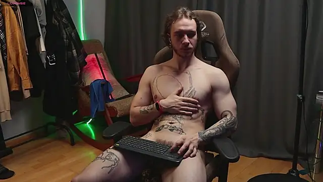 pleasure8869 online show from 19, 1, 2025