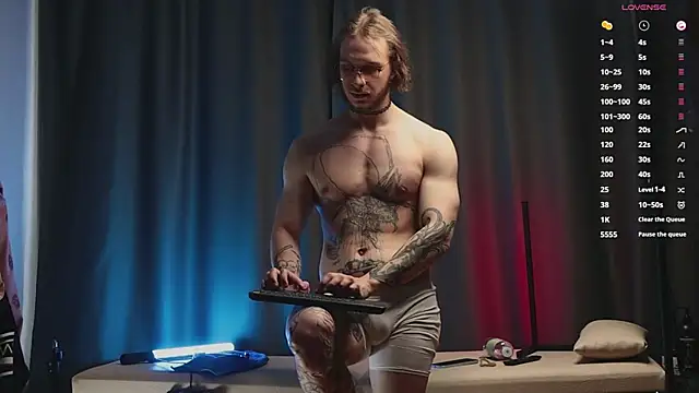 pleasure8869 online show from 27, 2, 2025