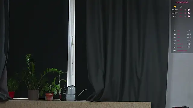 pleasure8869 online show from 10, 9, 2025