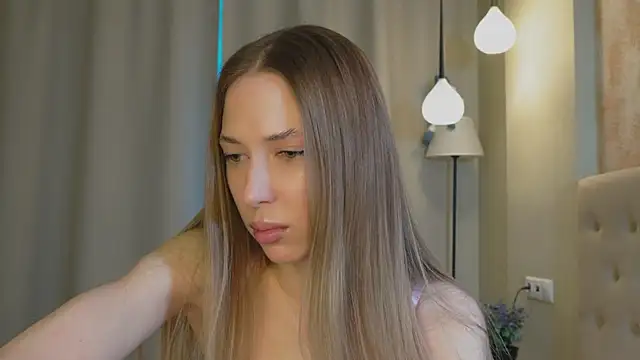 Snapshot of heidas_dream chatting on 8, 6, 2026 heidas dream online show from 8, 6, 2026