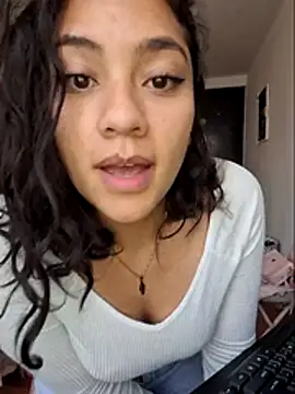 Snapshot of Thaliacooper_ chatting on 11, 12, 2024 Thaliacooper  online show from 11, 12, 2024