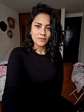 Snapshot of Thaliacooper_ chatting on 13, 12, 2024 Thaliacooper  online show from 13, 12, 2024