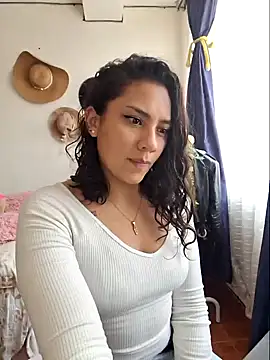 Snapshot of Thaliacooper_ chatting on 13, 1, 2025 Thaliacooper  online show from 13, 1, 2025