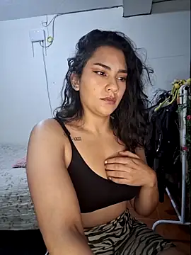 Snapshot of Thaliacooper_ chatting on 1, 2, 2025 Thaliacooper  online show from 1, 2, 2025