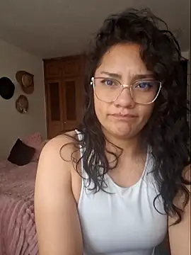 Snapshot of Thaliacooper_ chatting on 24, 9, 2025 Thaliacooper  online show from 24, 9, 2025