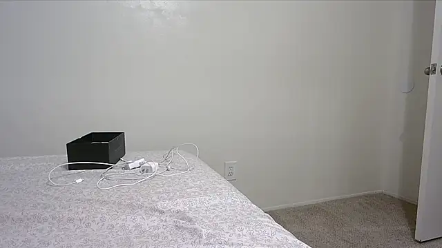 QueenLolaX online show from 3, 11, 2025