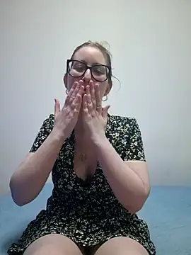 Sarah459 online show from 7, 2, 2025