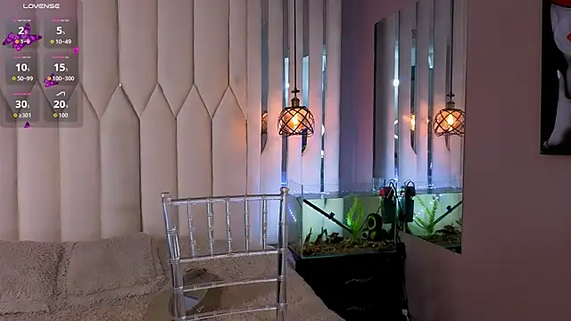 Snapshot of Megan_Do_Santos chatting on 22, 4, 2026 Megan Do Santos online show from 22, 4, 2026