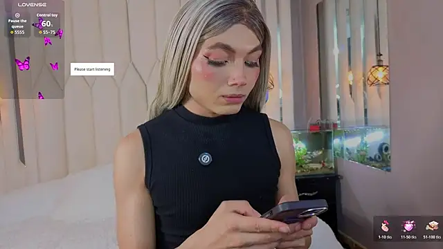 Snapshot of Megan_Do_Santos chatting on 12, 5, 2026 Megan Do Santos online show from 12, 5, 2026