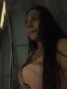 Snapshot of bellinii07 chatting on 13, 2, 2025 bellinii07 online show from 13, 2, 2025