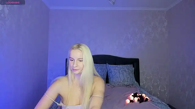 Amanda054 online show from 4, 12, 2024