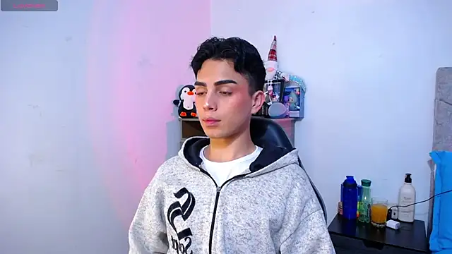 OwenBluee online show from 16, 12, 2025