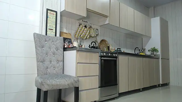 Jadeee  online show from 17, 2, 2025